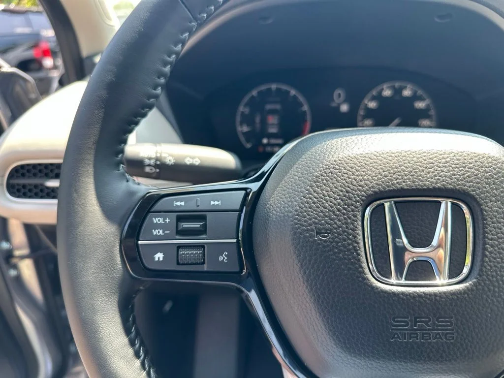 New 2027 Solar Silver Metallic Honda EX-L image 30