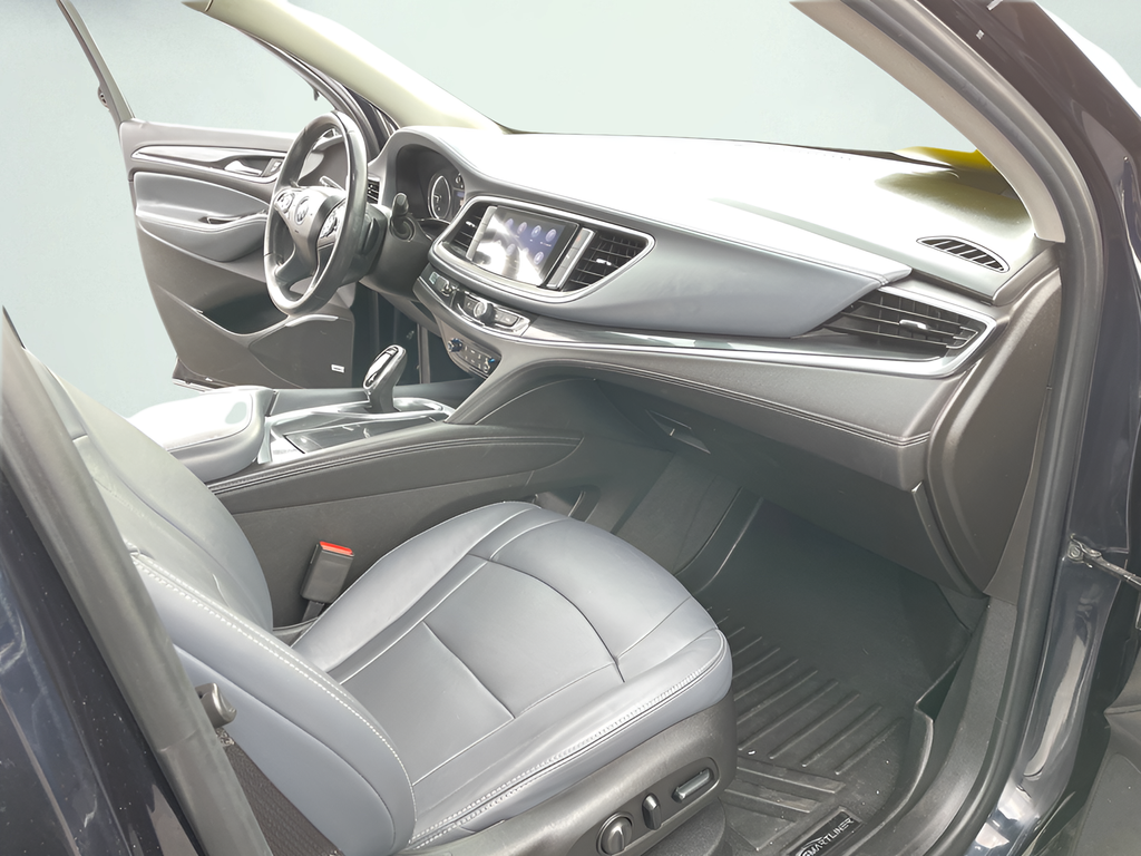 Used 2020 Blue Buick Essence image 14