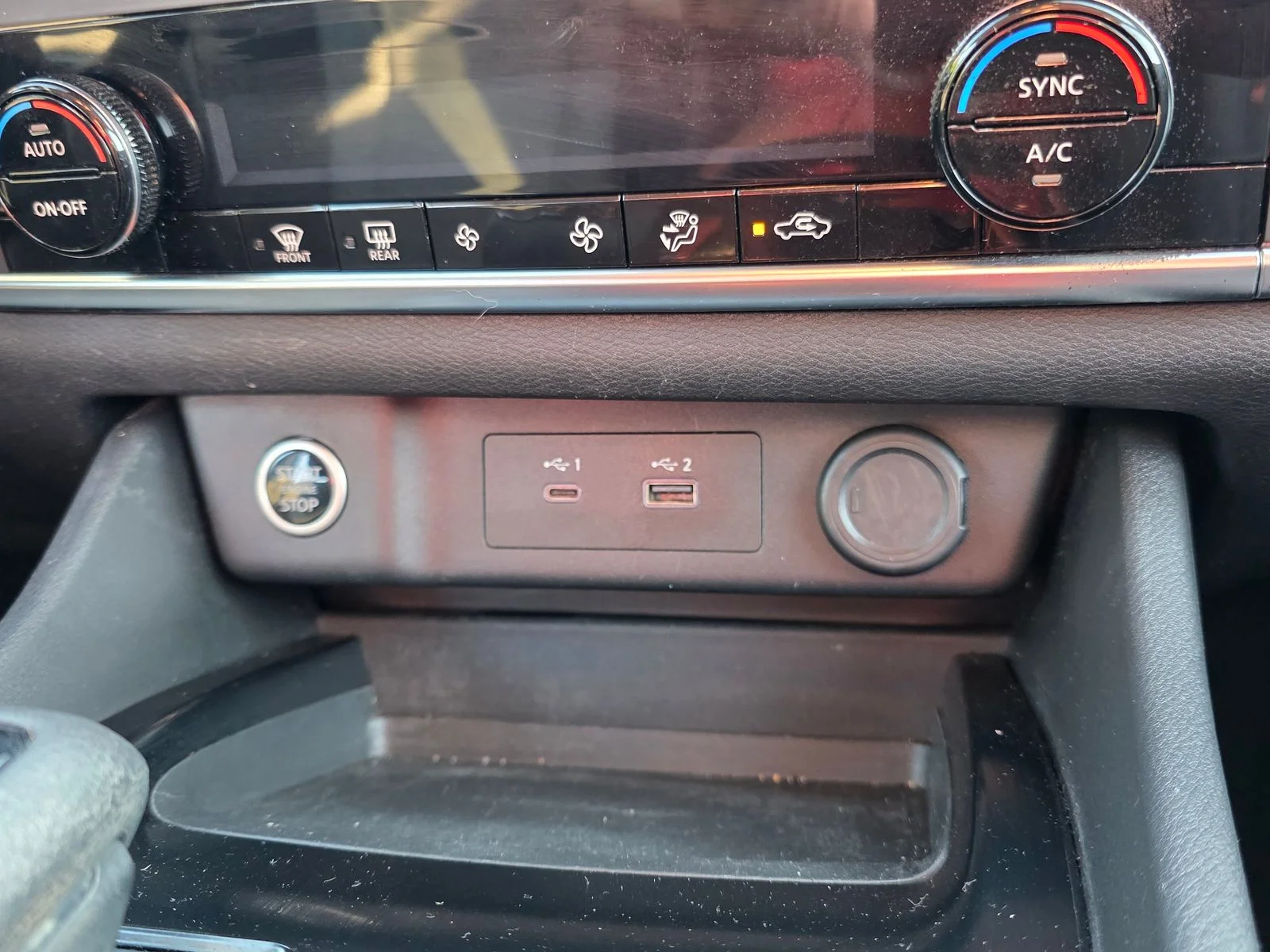 Used 2023 Silver Nissan SV image 36