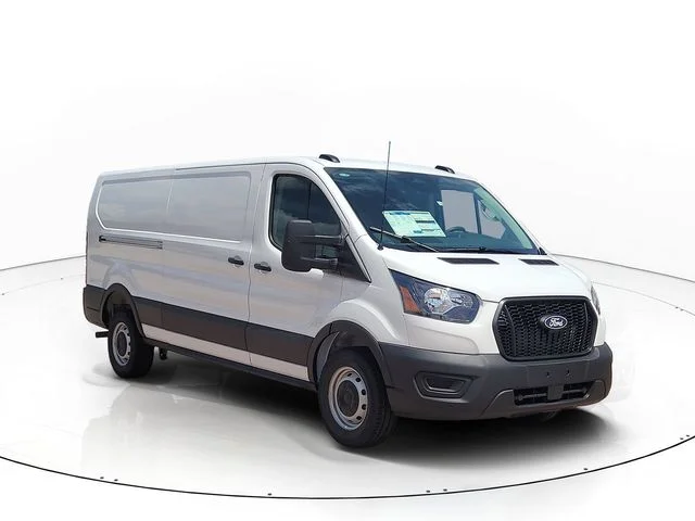 New 2026 Oxford White Ford Base image 3
