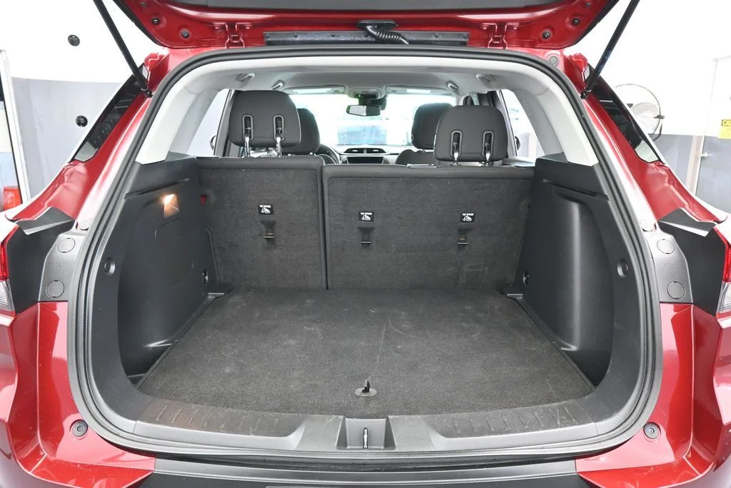 Used 2023 Crimson Metallic Chevrolet LT image 32