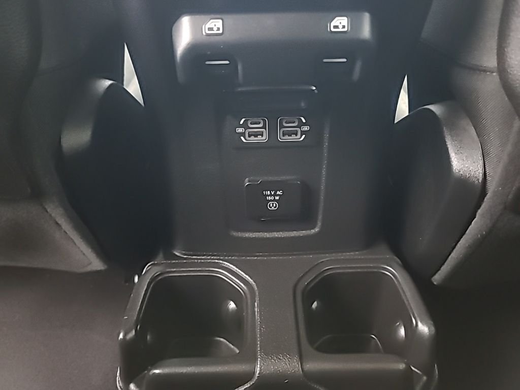 2025 Jeep Wrangler 4-Door Rubicon - Photo 22