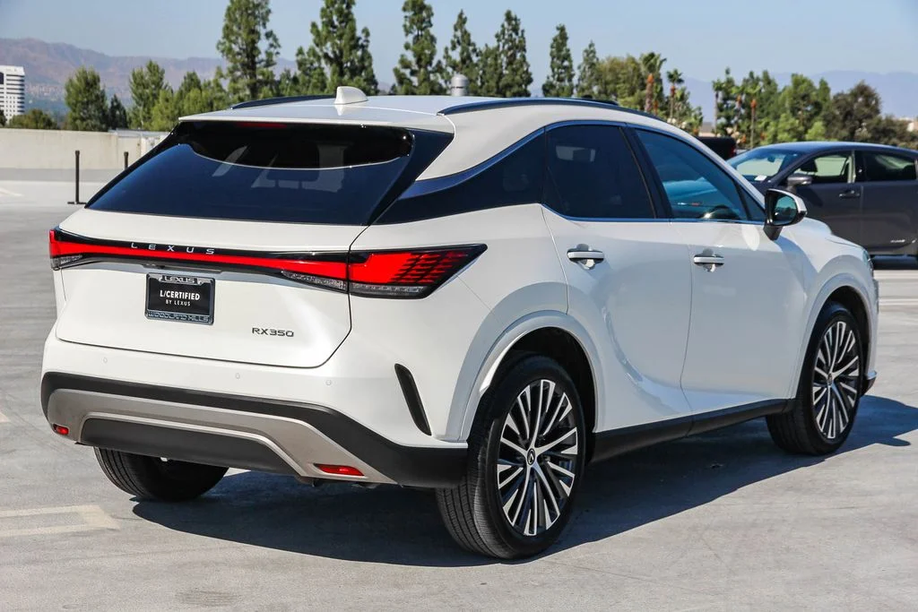 Certified Used 2023 White Lexus 350 Premium Plus image 5
