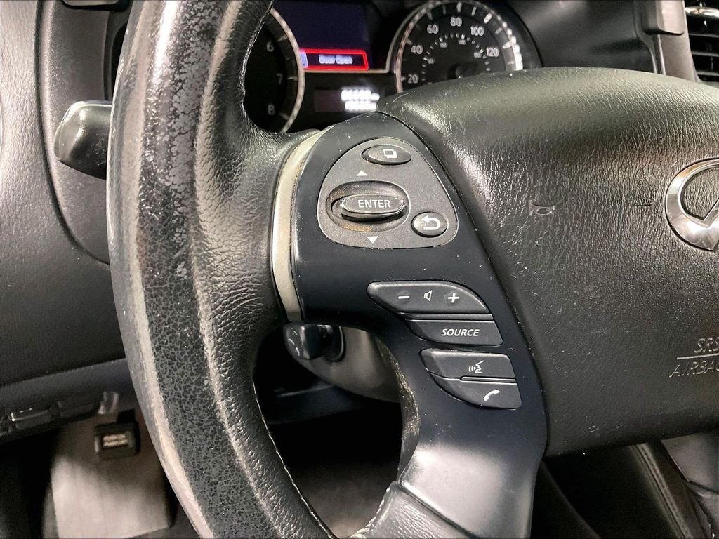 Used 2019 Black INFINITI LUXE image 24