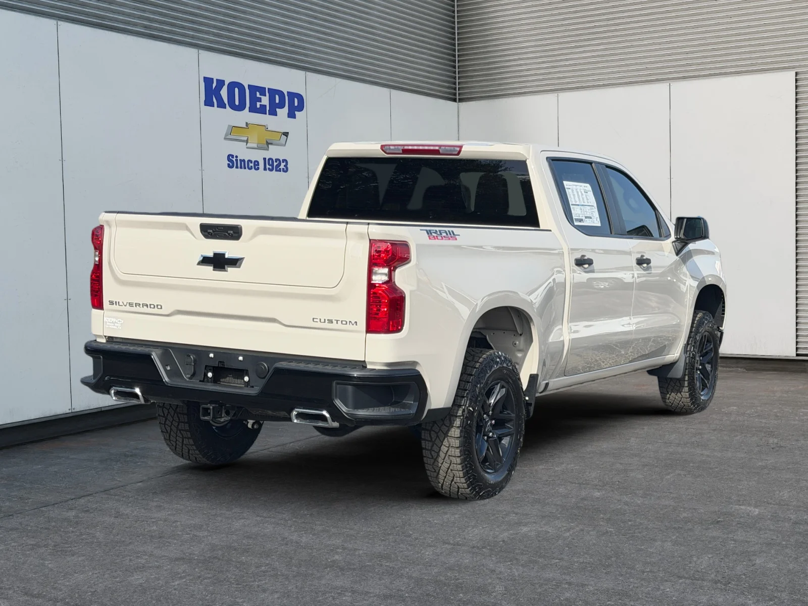 New 2026 White Sands Chevrolet Custom Trail Boss image 5