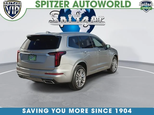 Used 2025 Silver Cadillac Premium Luxury image 9
