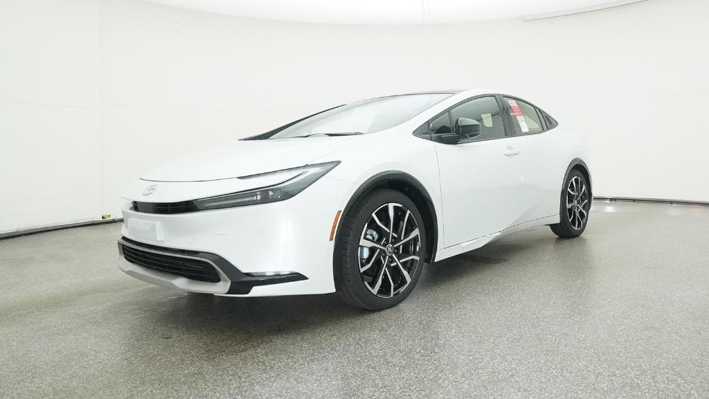 2026 Toyota Prius Plug-in Hybrid XSE - Photo 13