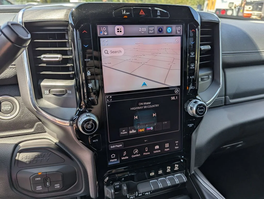 2025 RAM 3500 Laramie - Photo 25
