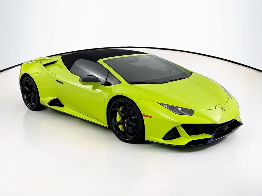 Used 2020  Lamborghini  image 39