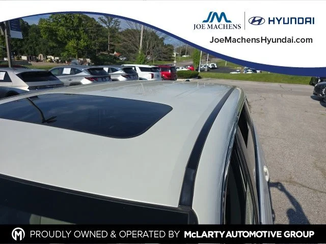 Used 2016 White Honda EX-L image 7