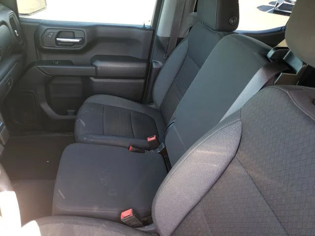 Used 2022 Silver Chevrolet Custom image 16