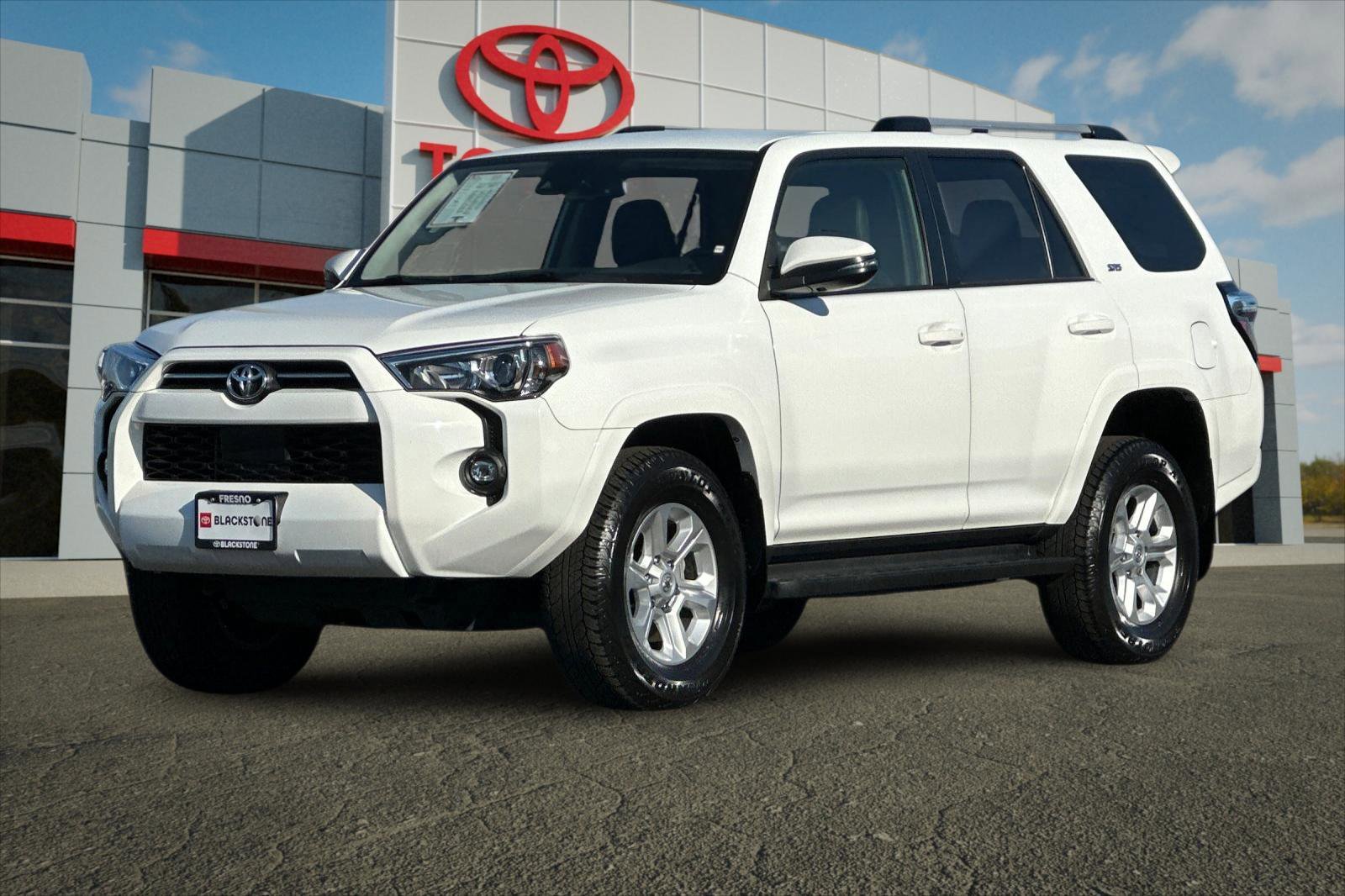 2024 Toyota 4Runner SR5 Premium - Photo 7