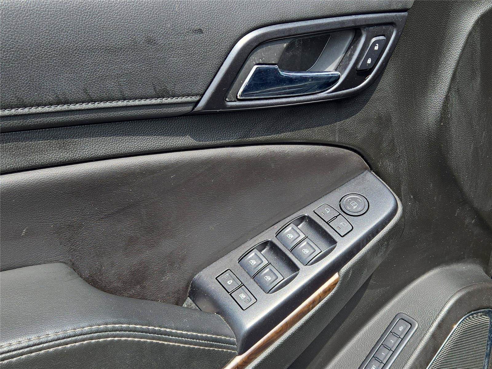 Used 2019 Green Chevrolet LT image 20