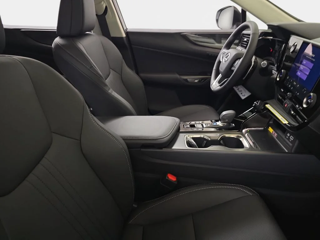 New 2026 Ultra White Lexus PREMIUM image 9