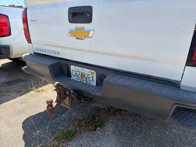Used 2014 SUMMIT WHITE Chevrolet Work Truck image 9