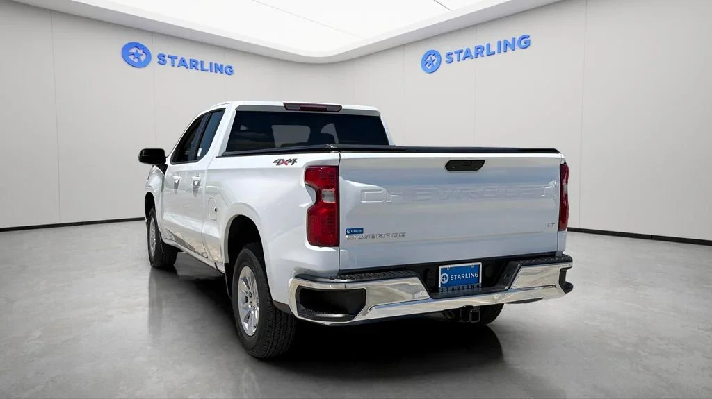 Used 2020 SUMMIT WHITE Chevrolet LT image 6
