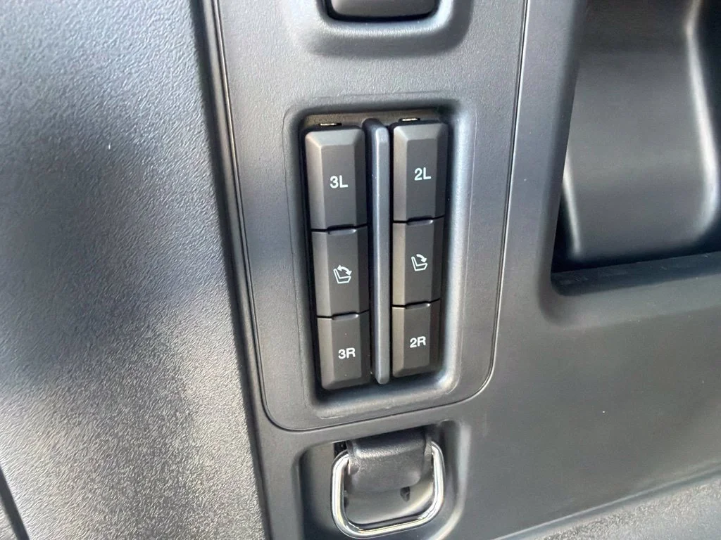 New 2027 Agate Black Metallic Ford MAX King Ranch® image 15