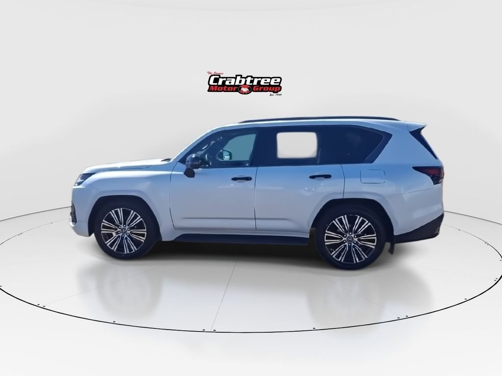 Certified Used 2024 White Lexus 600 Luxury image 5