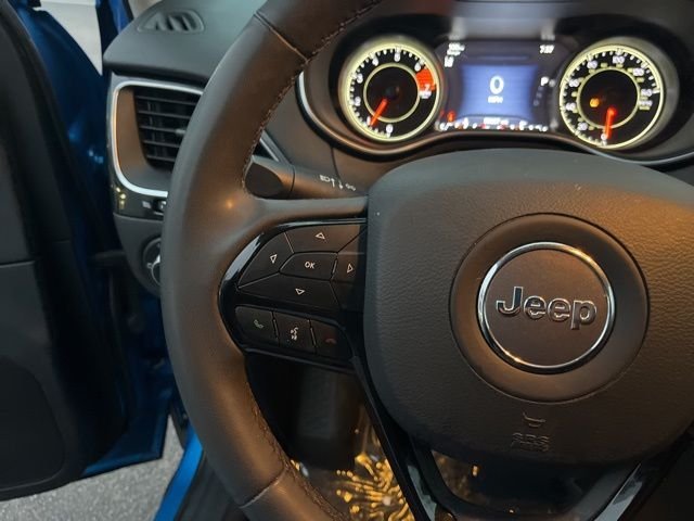 2023 Jeep Cherokee Altitude Lux - Photo 20