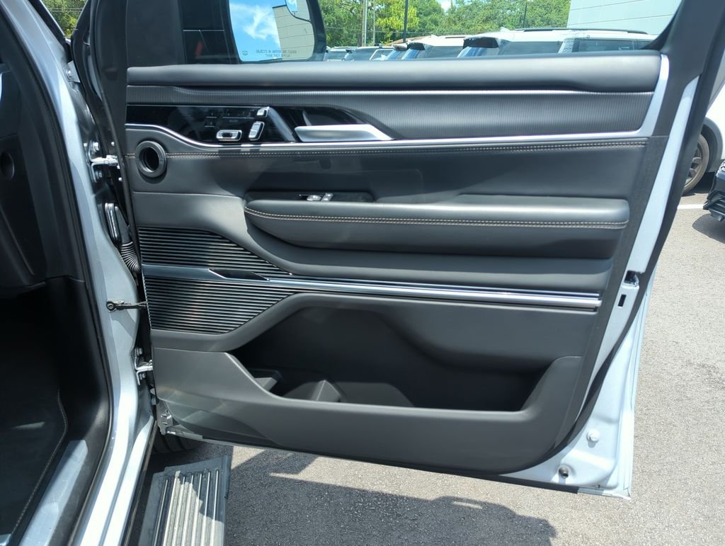 Used 2024 Silver Jeep Series II image 39