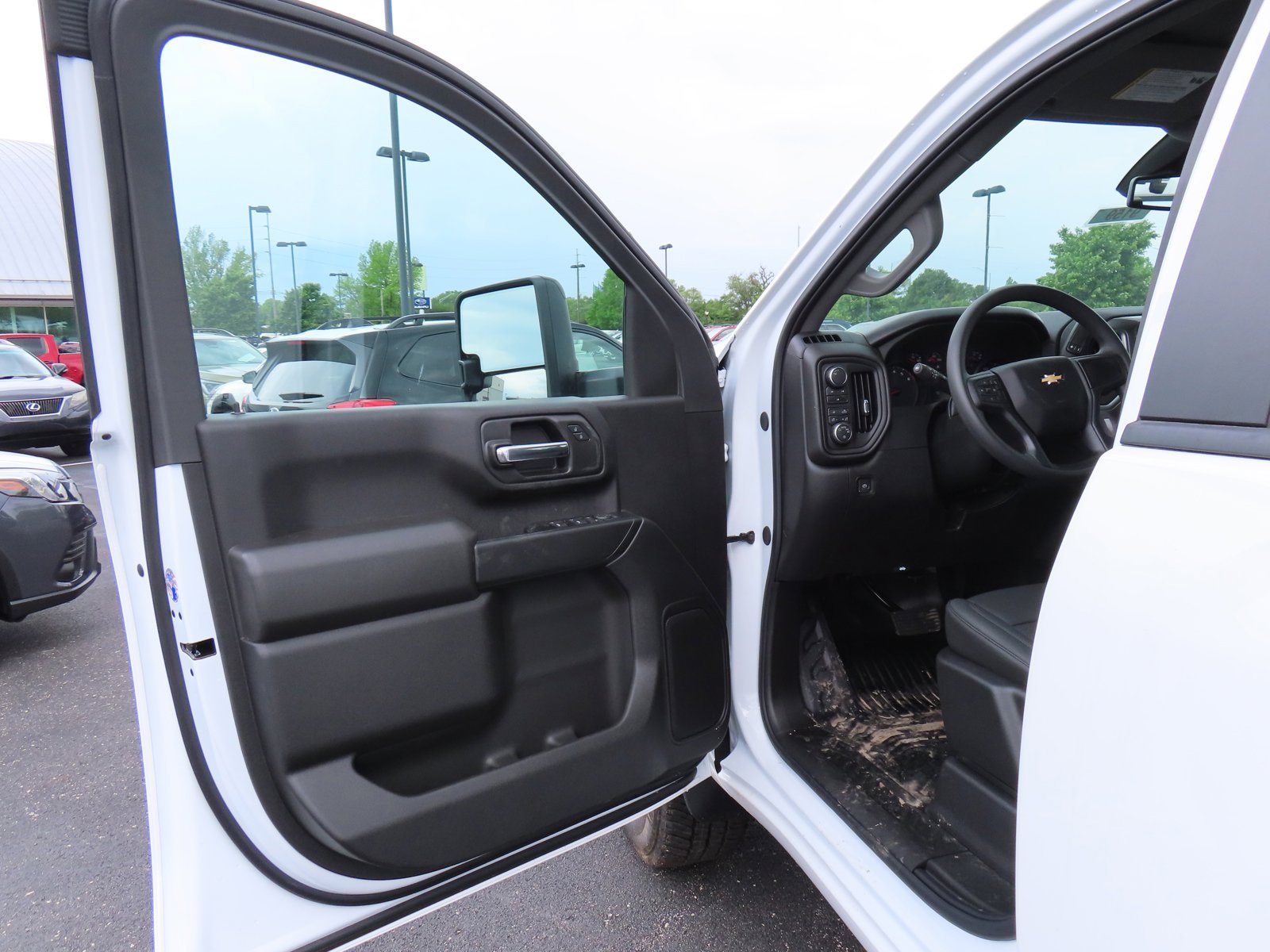 2024 Chevrolet Silverado 3500 HD Work Truck - Photo 9
