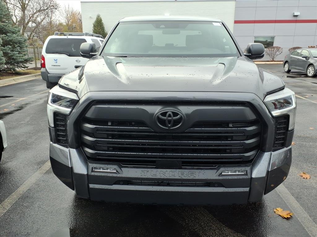 2026 Toyota Tundra SR5 - Photo 8