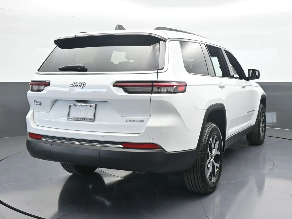 Used 2025 Bright White Clearcoat Jeep Limited image 5