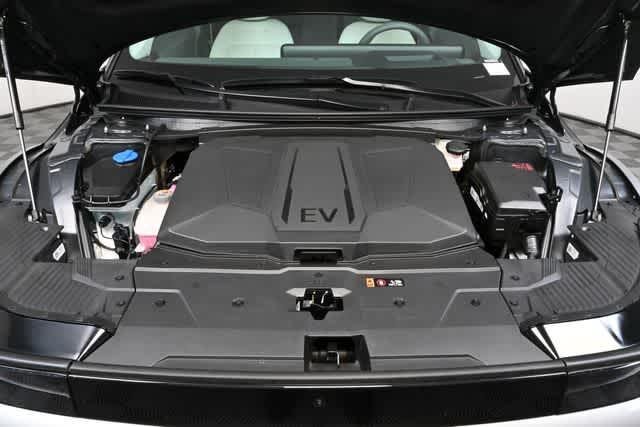 New 2026 BLACK HYUNDAI LIMI image 11