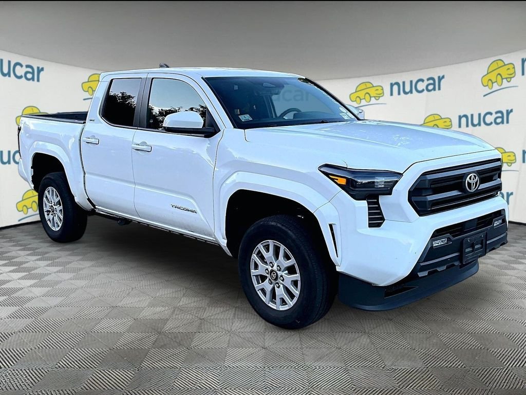 Used 2025 White Toyota SR5 image 1