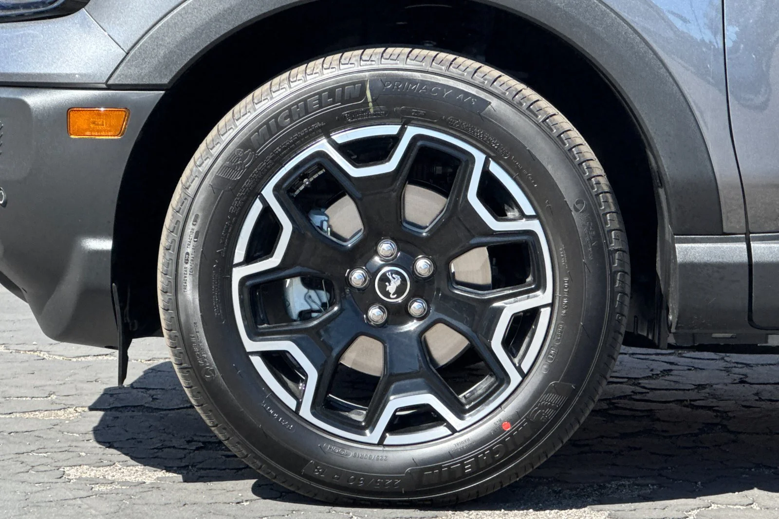 New 2026 Carbonized Gray Metallic Ford Outer Banks® image 33