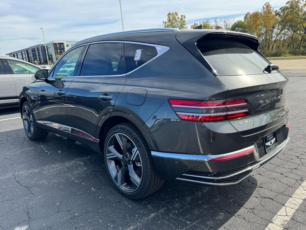 Used 2026 Makalu Gray Genesis 2.5T Prestige image 5