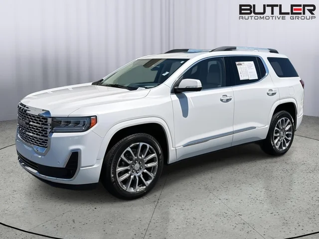2023 GMC Acadia Denali