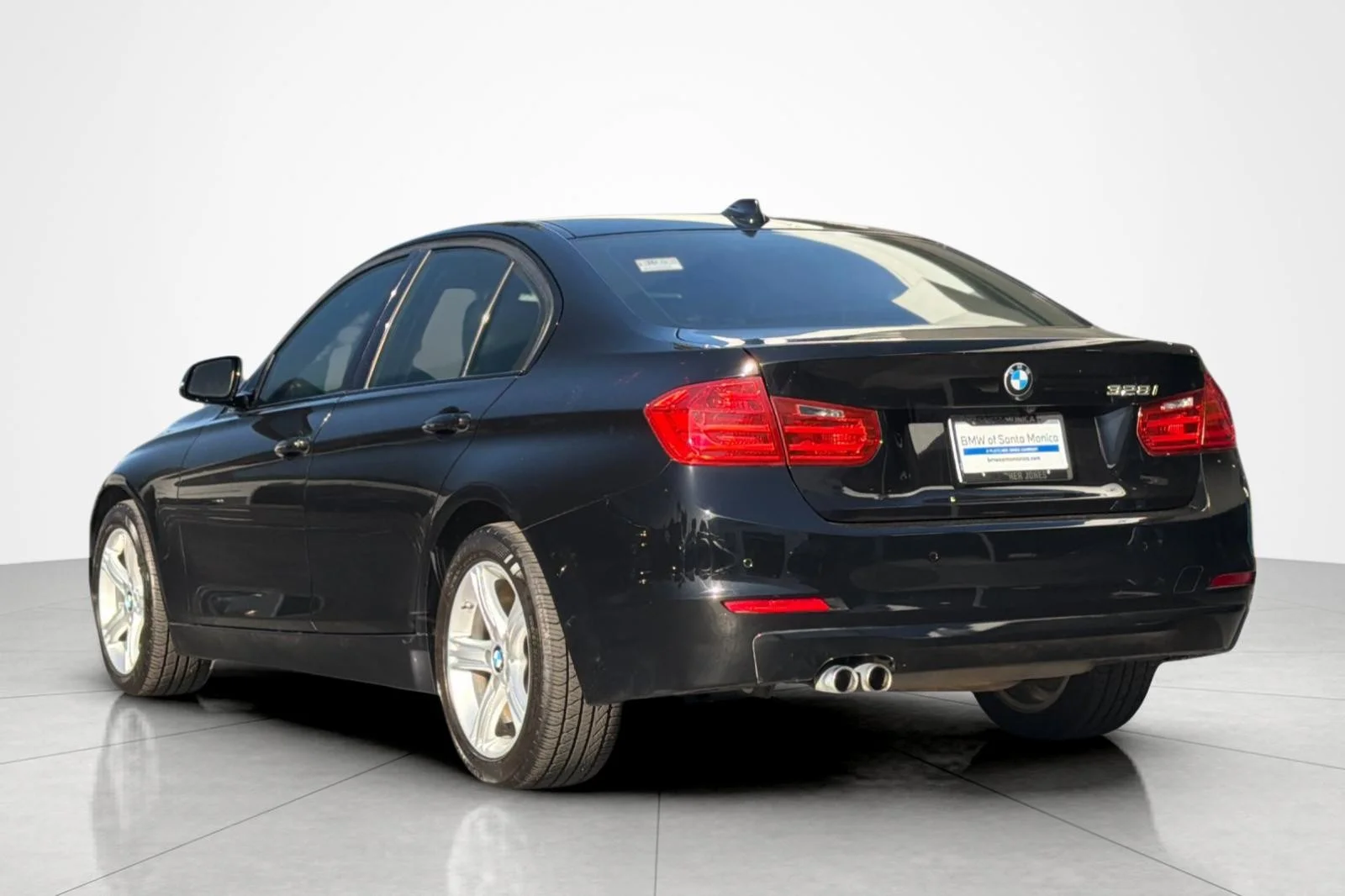 Used 2015 Jet Black BMW 328i image 3