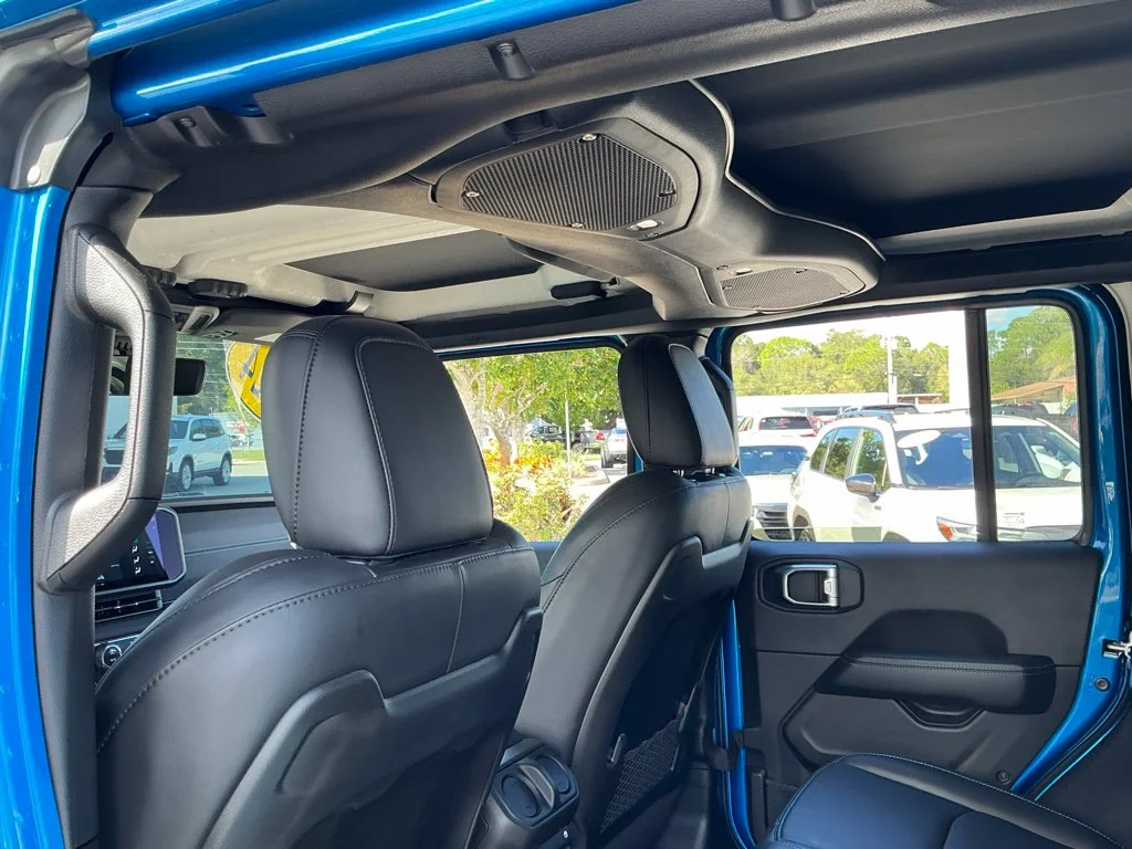Used 2024 Blue Jeep Rubicon 4xe image 31