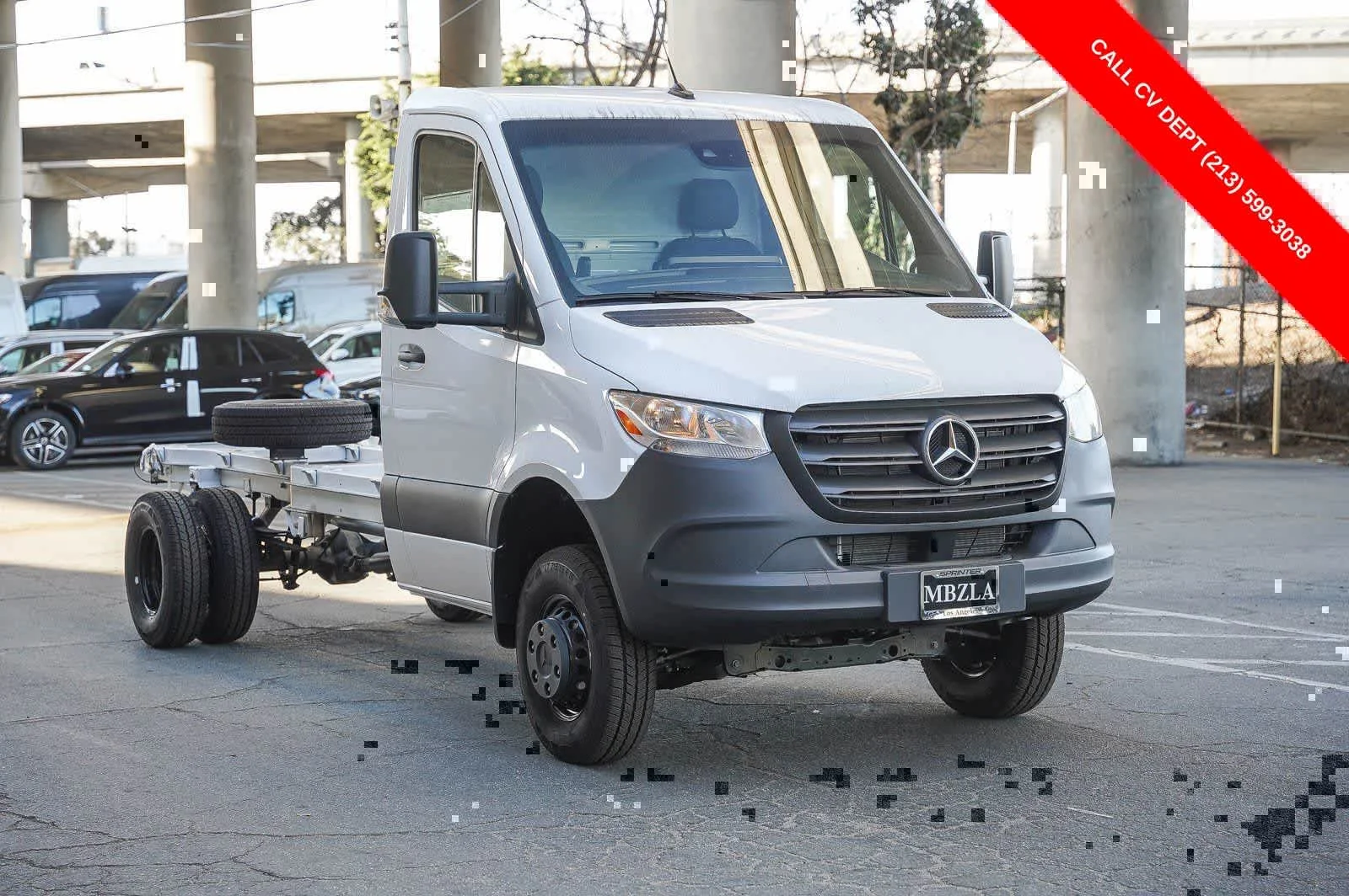 New 2024 Arctic White Mercedes-Benz Chassis 170WB Dually AWD 2.0L I4 Diesel Turbo HO image 3