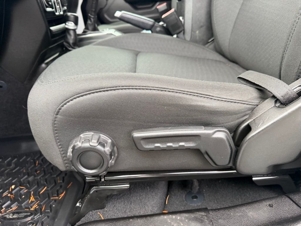 2021 Jeep Gladiator Sport S - Photo 14