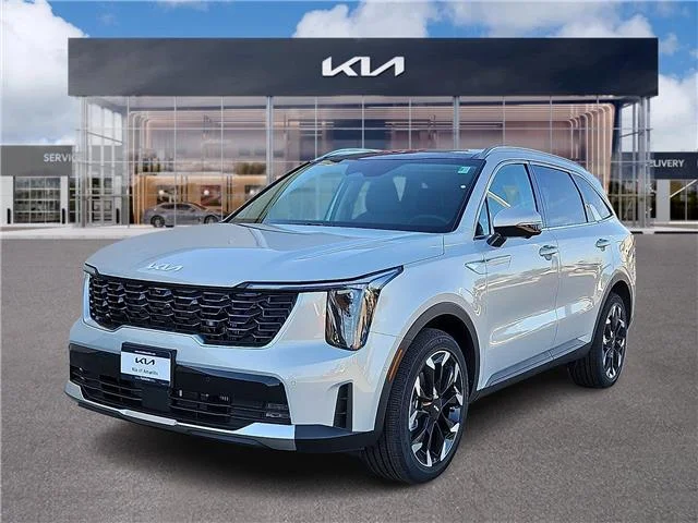 New 2026 Ivory Silver KIA SX Front-Wheel Drive image 1