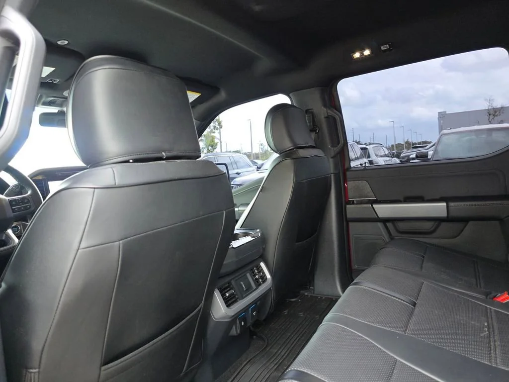 Used 2024 Red Metallic Ford XLT image 18