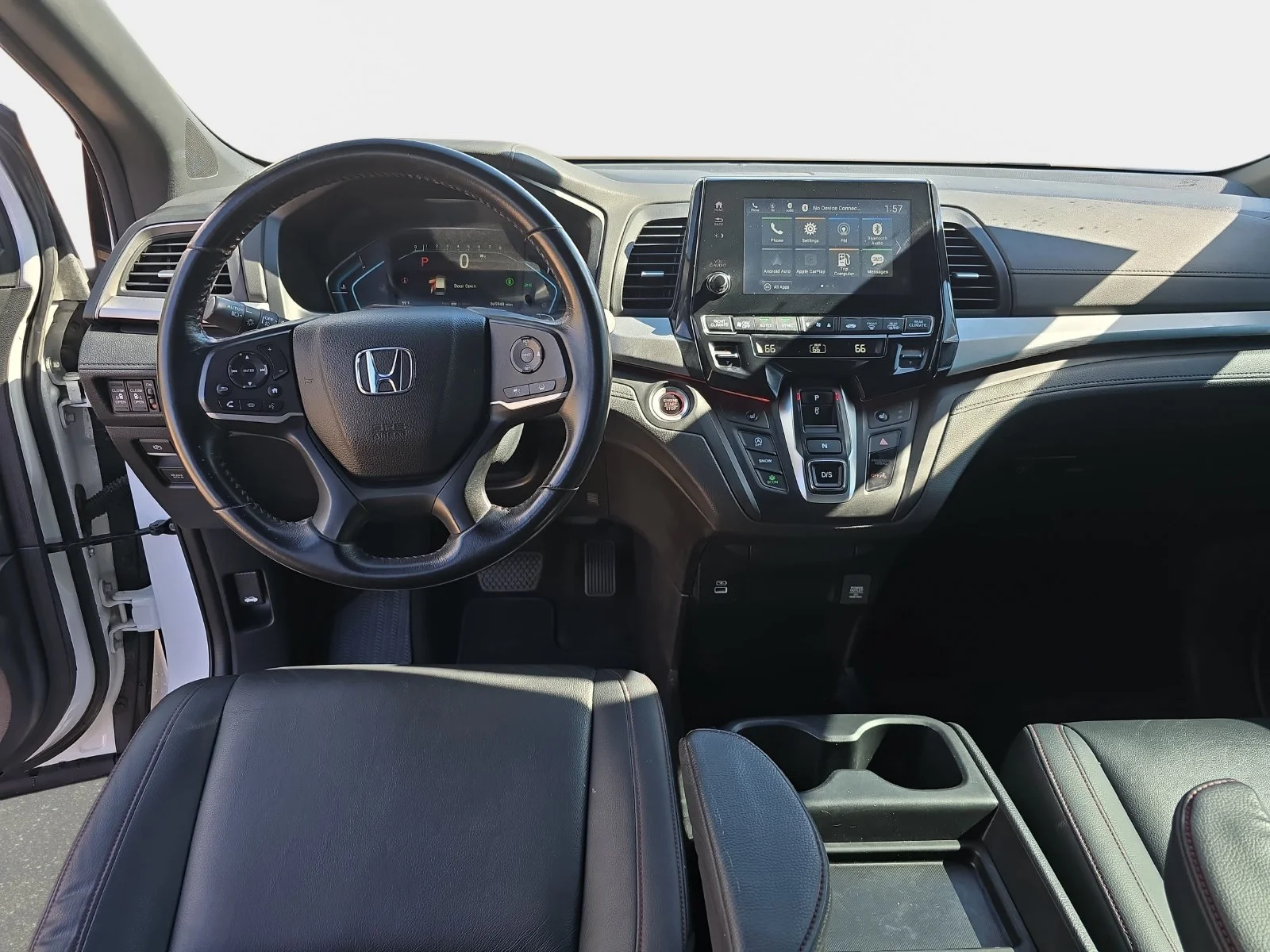 2024 Honda Odyssey SPORT - Photo 12