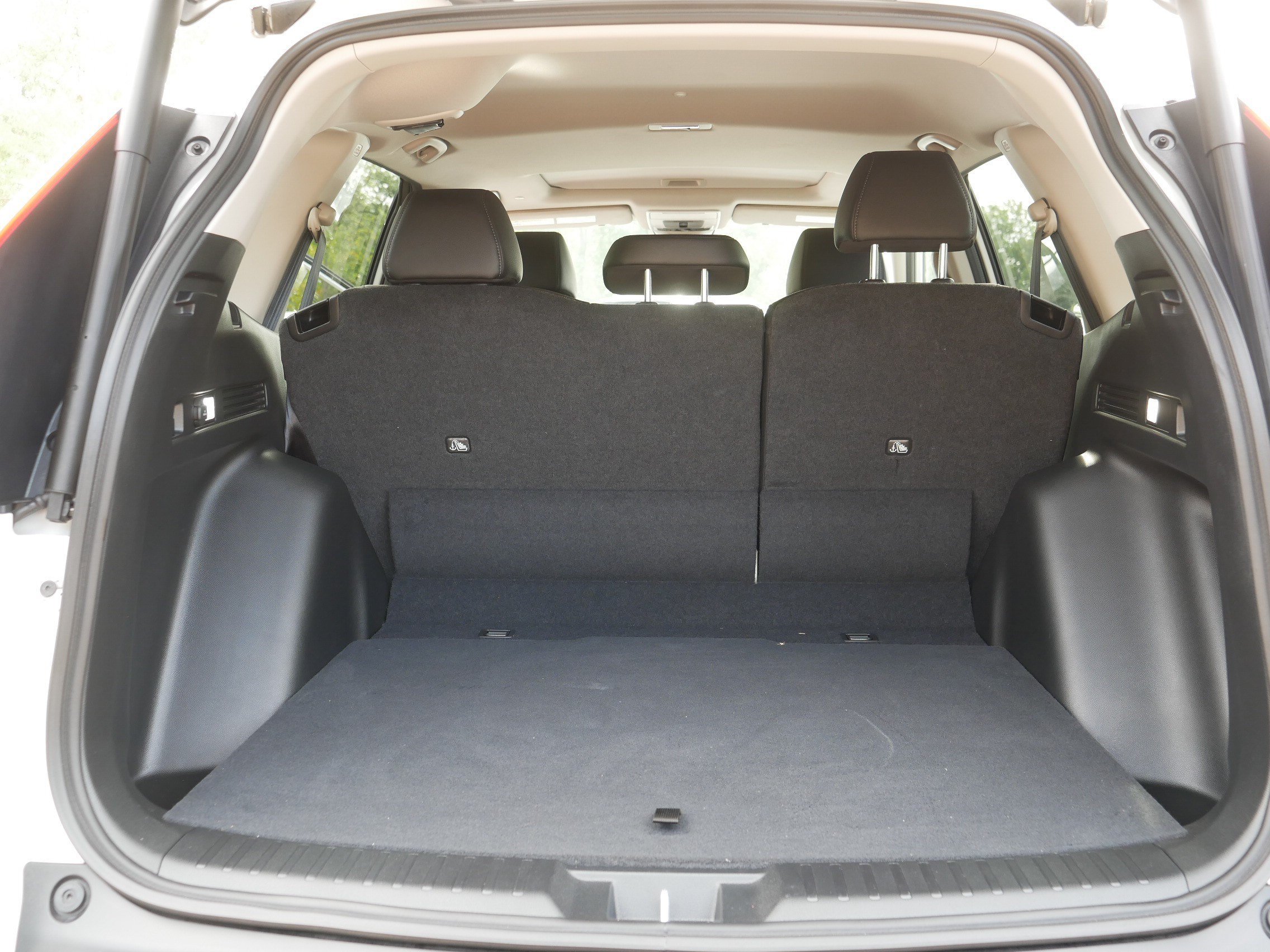 Used 2026 White Honda EX-L image 18