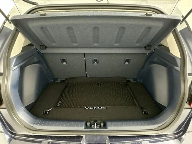 New 2026 Hyundai VENUE SEL