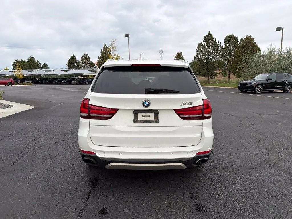 Used 2017 White BMW xDrive40e image 4