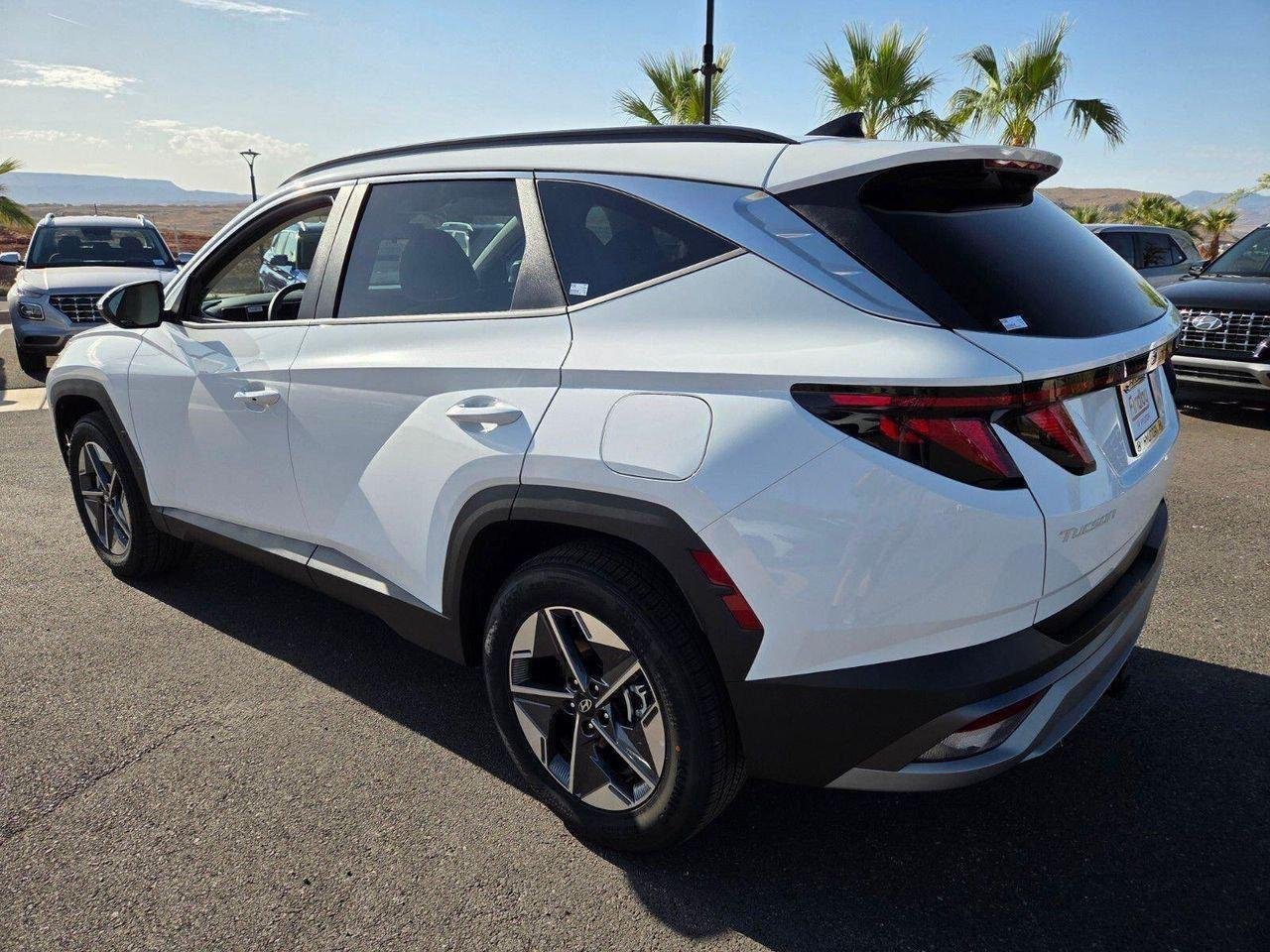 New 2026 White Hyundai SEL image 4