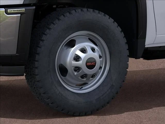 2025 GMC Sierra 3500HD Pro - Photo 9