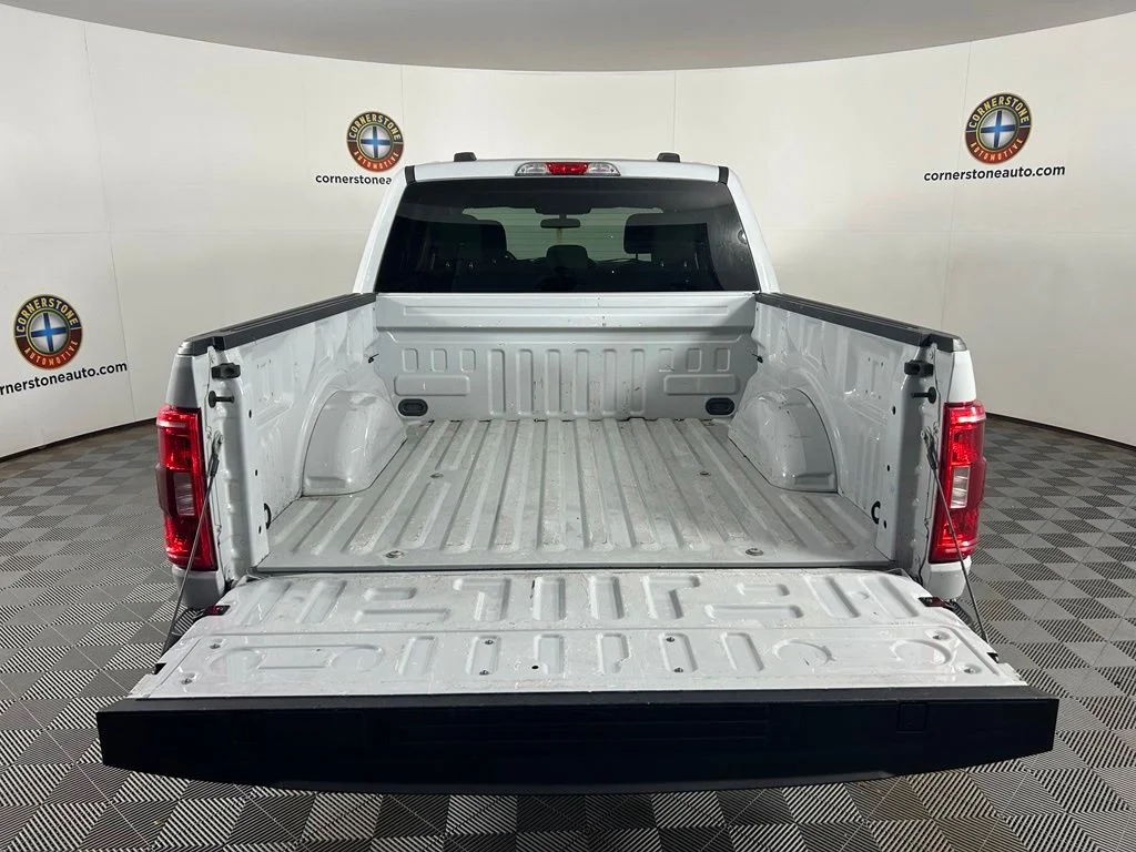 Used 2023 White Ford XLT image 19