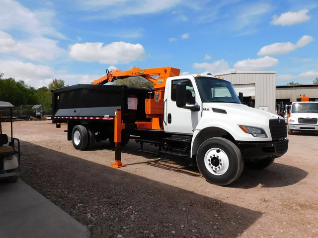 2026 INTERNATIONAL MV607 SBA 4X2 Grapple