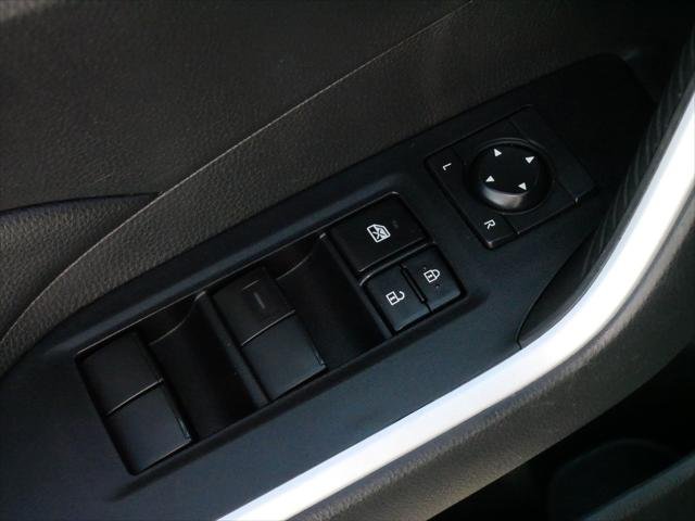 Certified Used 2025 MIDNIGHT BLACK METAL Toyota  image 19