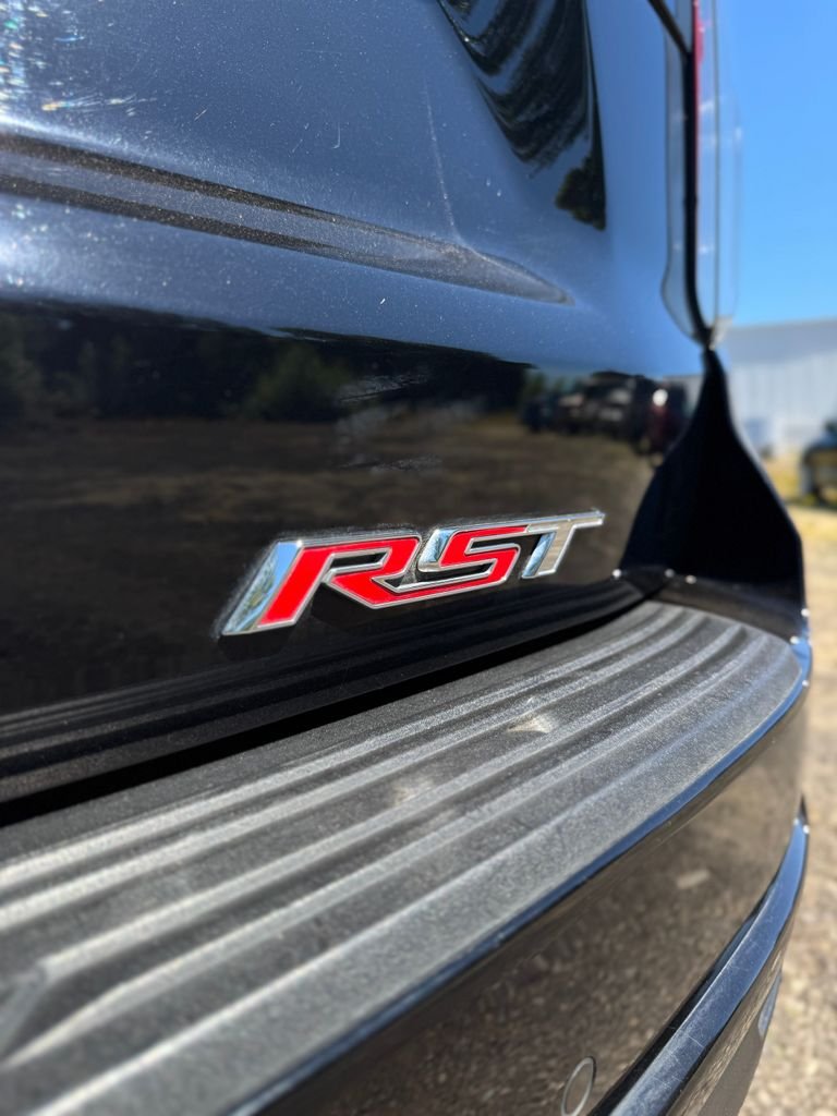 Used 2023 Black Chevrolet RST image 50