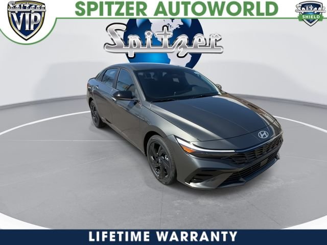New 2026 Gray Hyundai SEL Sport Premium image 29