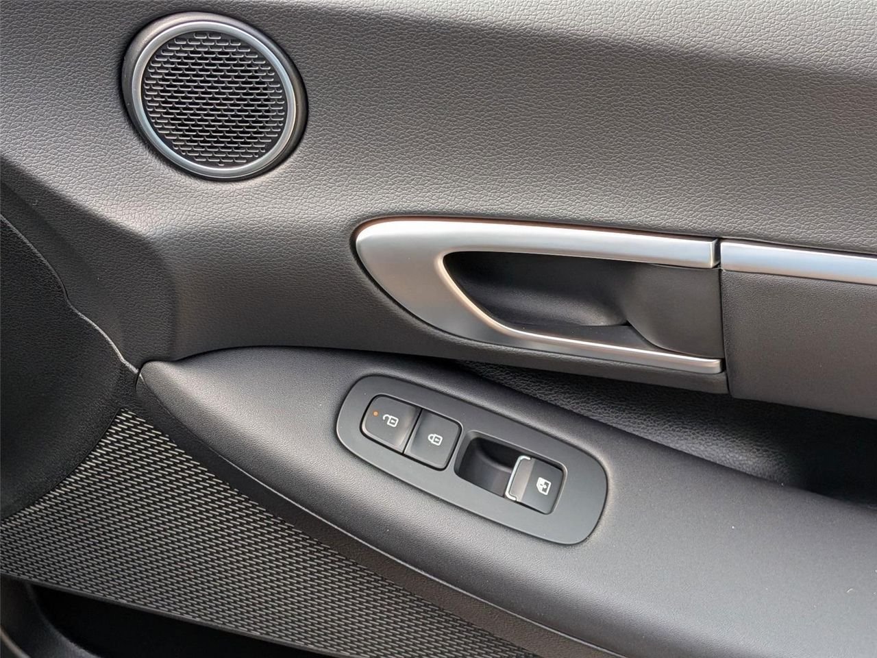 2026 Hyundai Sonata SEL - Photo 31